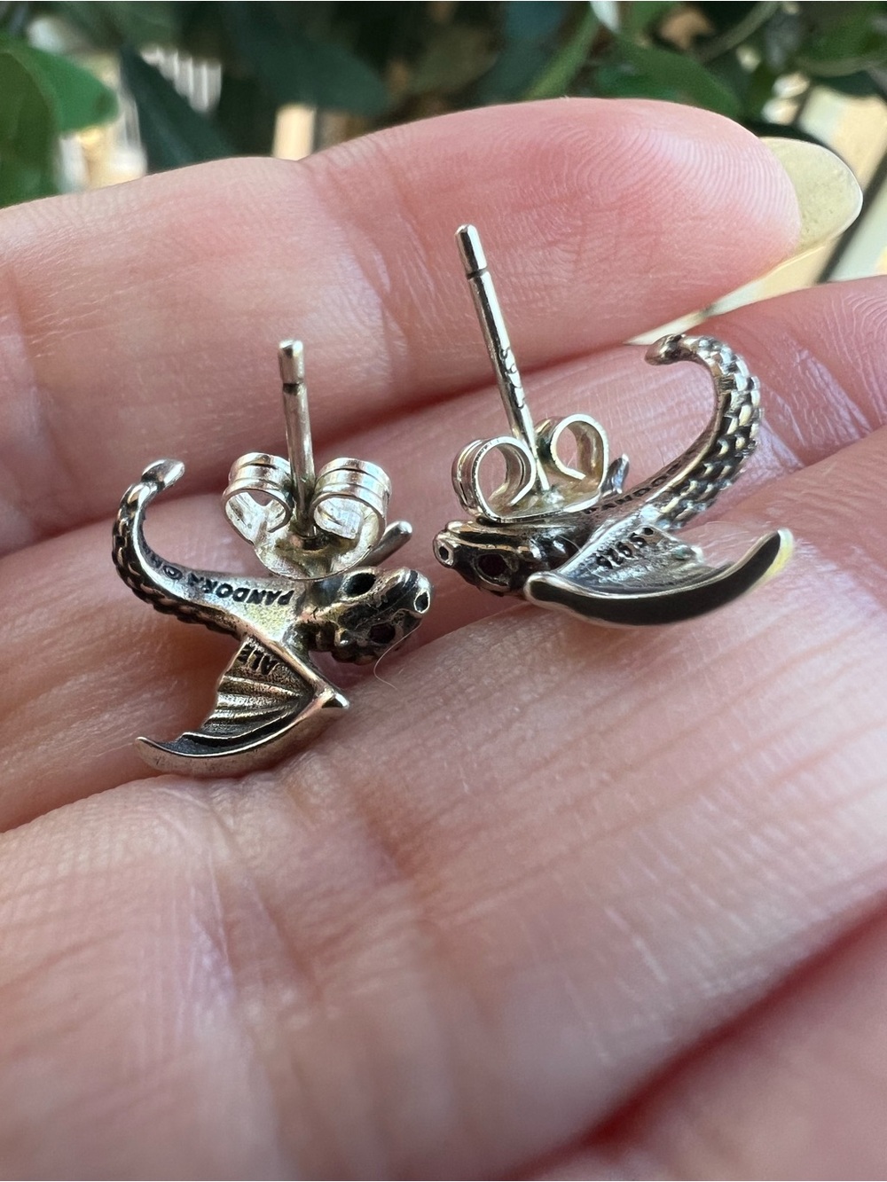 Pandora x Game of Thrones Dragon Stud Earrings – Sterling Silver - Picture 8 of 10